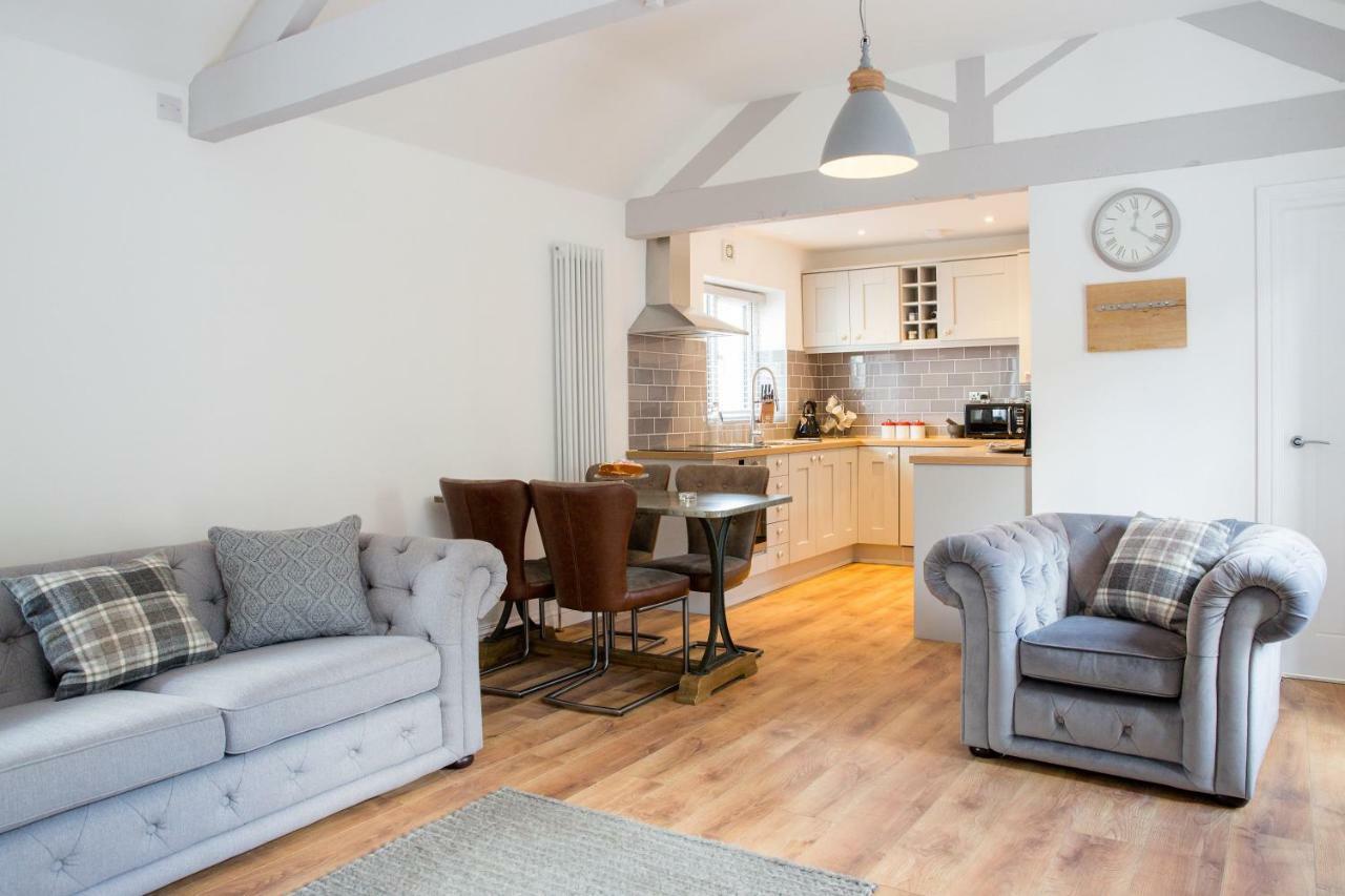 Thrush Nest Cottages - Wren Cottage Sleeps 4, 2 Bedrooms & Stable Cottage Sleeps 2, 1 Bedroom York Eksteriør billede