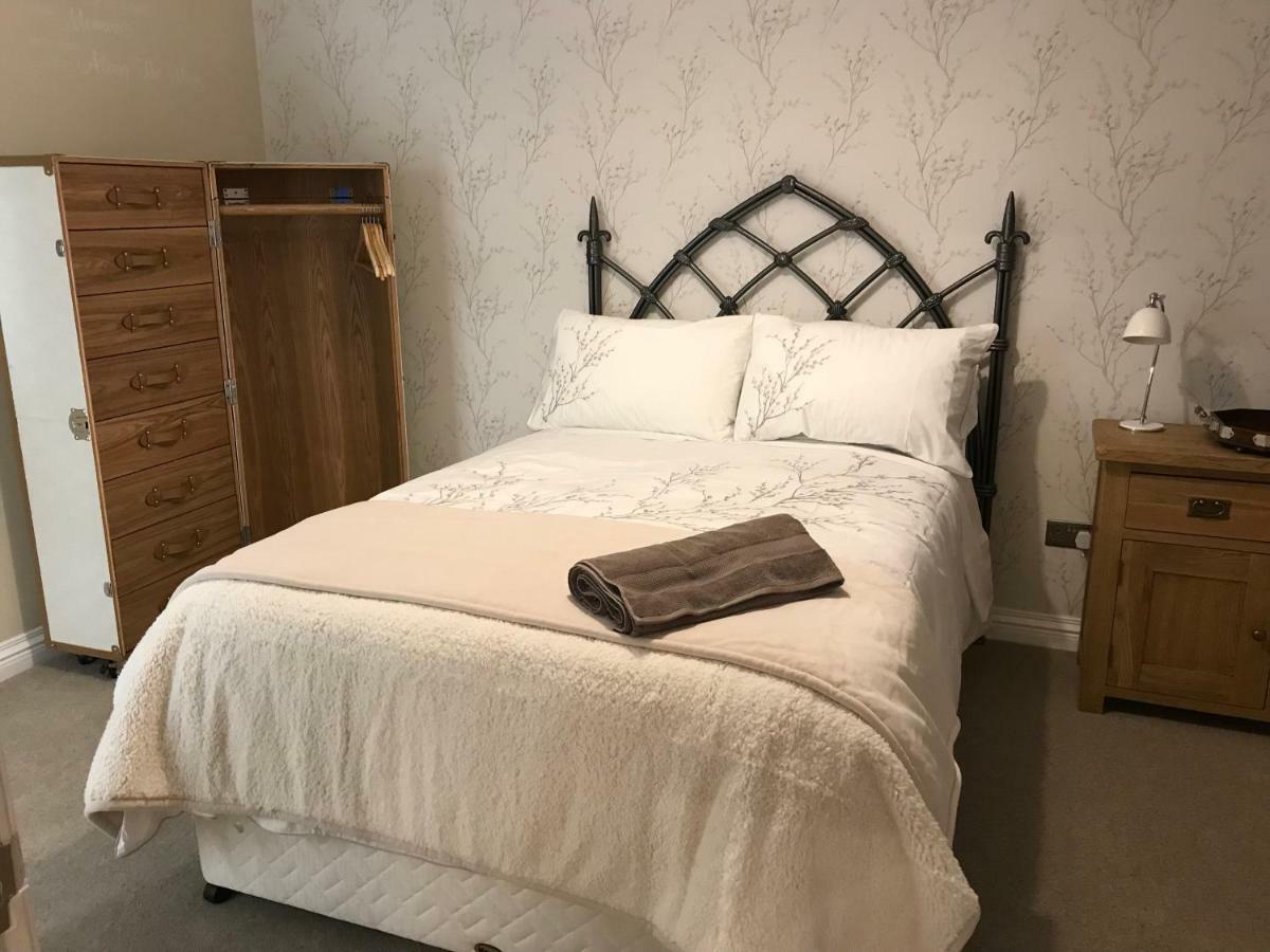 Thrush Nest Cottages - Wren Cottage Sleeps 4, 2 Bedrooms & Stable Cottage Sleeps 2, 1 Bedroom York Eksteriør billede